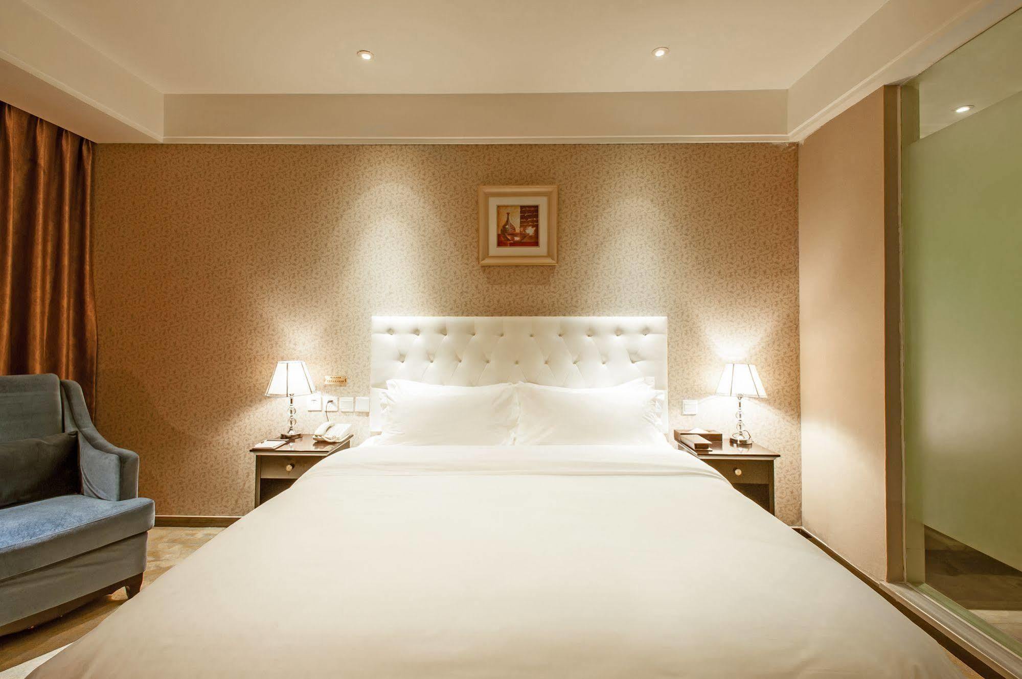 Chengdu Xuanya Yingyue Hotel Ngoại thất bức ảnh